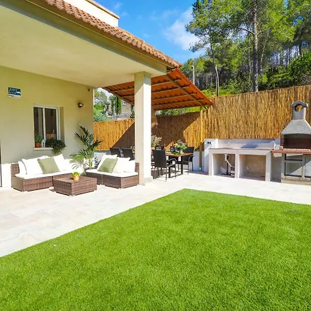 Claudia By Hello Homes Sitges