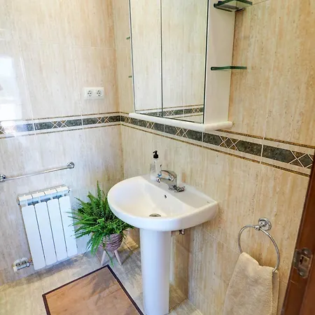 Vila Claudia By Hello Homes