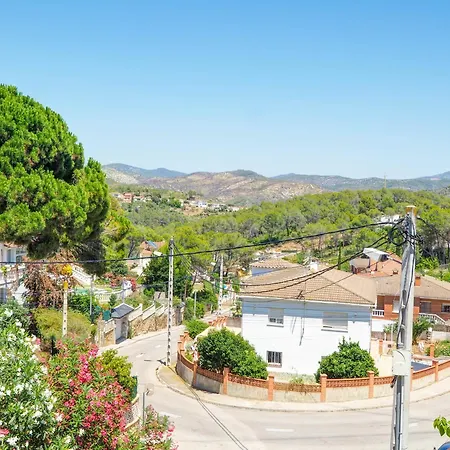 Claudia By Hello Homes Vila