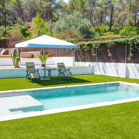 Vila Claudia By Hello Homes