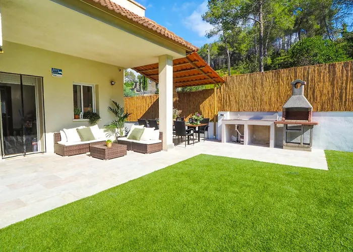 Claudia By Hello Homes Sitges