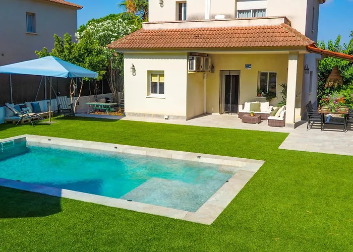 Claudia By Hello Homes * Sitges